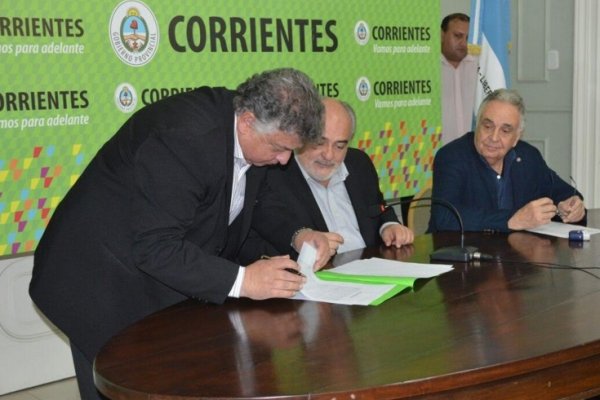 Se realizó la firma del contrato de concesión para la construcción del gasoducto a Monte Caseros