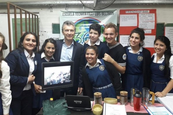 El presidente Macri visitó la Escuela Técnica Fray Luis Beltrán