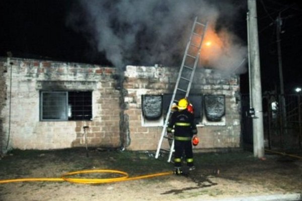 Empedrado: Un anciano murió al incendiarse su casa