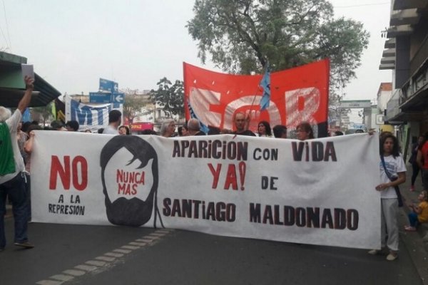 Movilización en Corrientes para pedir por la aparición con vida de Santiago Maldonado