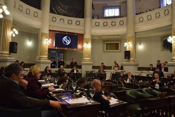 Diputados convirtió en Ley el sistema opcional de Caja Previsional para profesionales de la salud