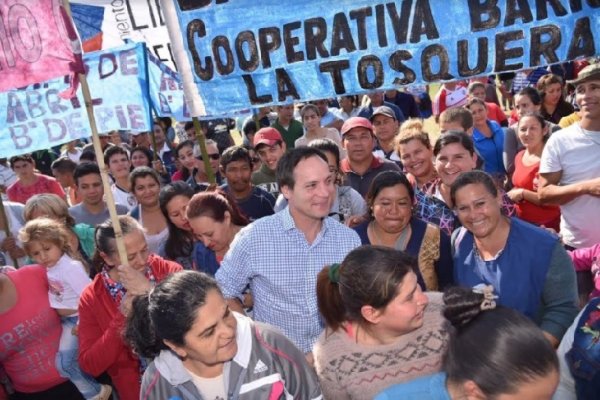 Más de 600 cooperativistas expresaron su apoyo a la candidatura de Camau Espínola