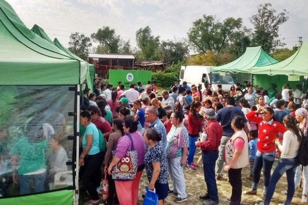 600 atenciones: Multitudinario operativo sanitario en la Olla