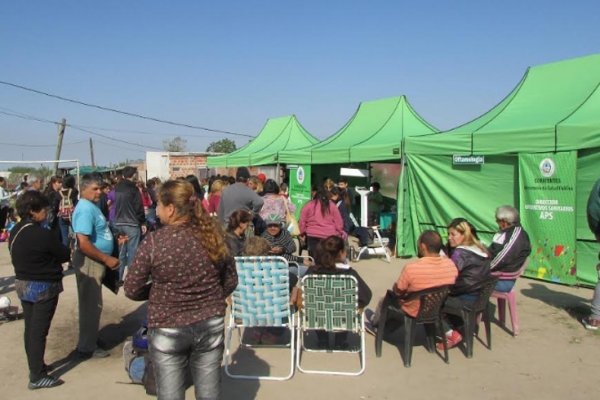 Operativo de salud en el barrio Pirayuí