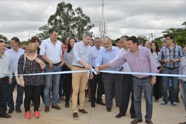 Colombi y Peña habilitaron obras viales en Goya y Santa Lucía