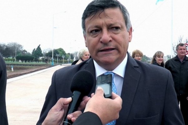 El gobernador Peppo envió el Presupuesto 2018 a la Legislatura