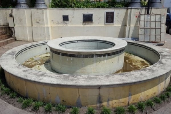 Fuentes de agua, en total abandono