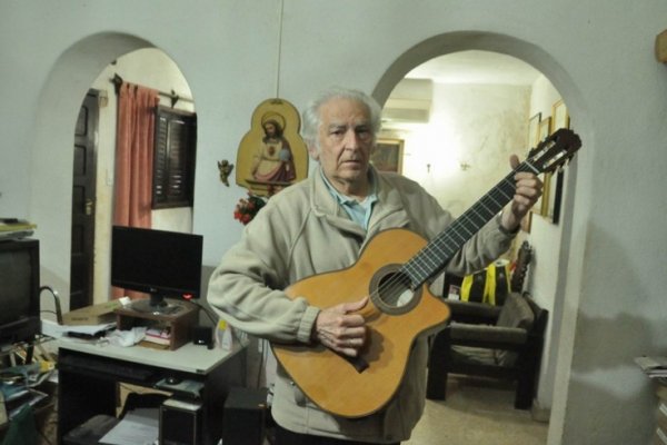 Día de la Tradición: Música y danza para recordar a Pocho Roch