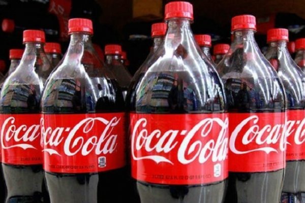 Coca-Cola analiza suspender plan de inversión de u$s 1.000 millones por el impuesto a las bebidas