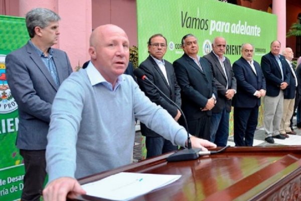 Denuncian a Mac Allister por el reparto de subsidios