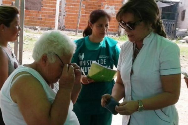 Entregaron anteojos en el barrio Ongay