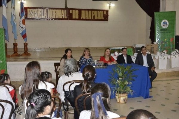 Con la inauguración de obras, la Provincia puso en valor el histórico edificio de la Escuela Normal