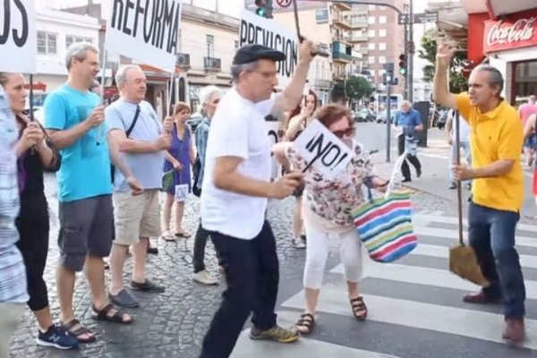 Luego de 16 años, el país vuelve a tener un diciembre con saqueos