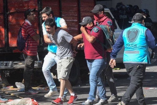 Liberaron a los 70 detenidos por los incidentes en la zona del Congreso