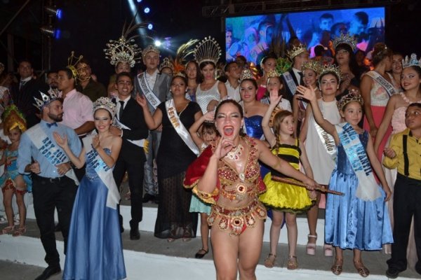 Corrientes: Color, brillo y alegría en el lanzamiento de los Carnavales Barriales 2018