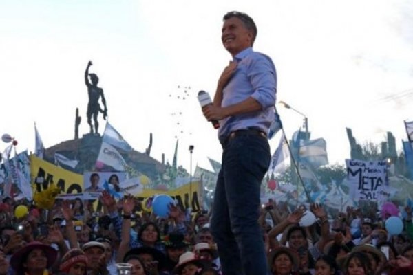 Abuchearon a Macri en la ciudad donde cerró su campaña presidencial