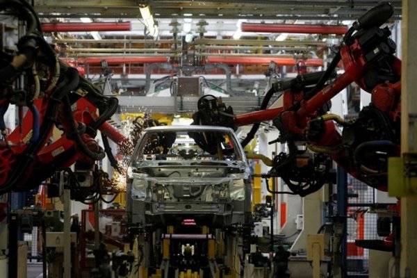 Pese al récord de ventas de 0km, la producción de autos cayó 18,3% en enero