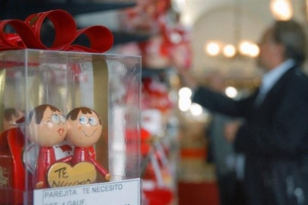 Las ventas por San Valentín cayeron un 2%