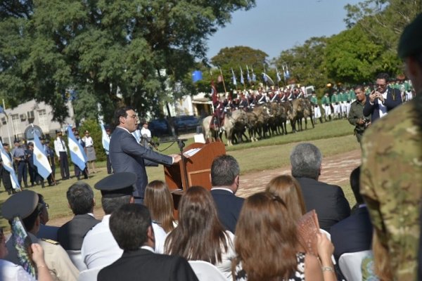 Valdés destacó el pensamiento innovador de San Martín, en el aniversario de su Natalicio