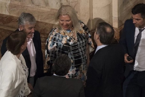 Carrió pidió posponer el debate sobre el aborto