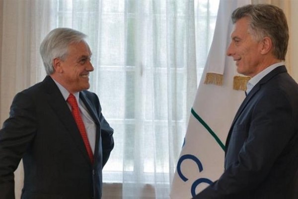 Macri asiste a la asunción del presidente de Chile Piñera