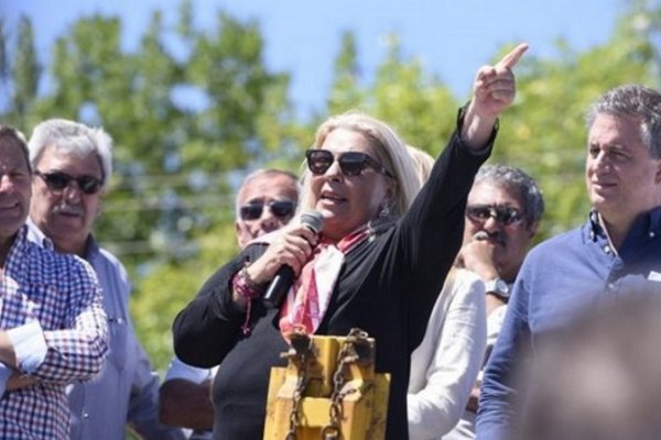 Otra vez Carrió contra Moyano: Es el criminal más criminal de la Argentina