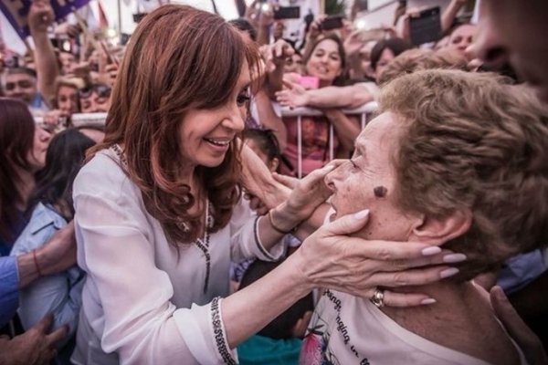 Cristina Kirchner propone un bono de emergencia para los jubilados