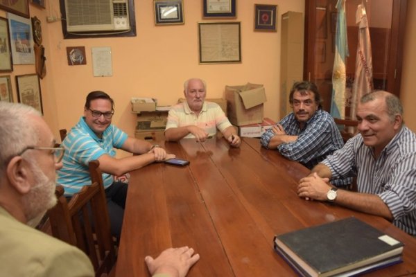 Caran con bomberos: Ellos siempre están, nosotros debemos reflejarnos en su tarea humanitaria