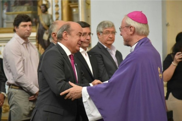 Gustavo Canteros llamó a unirse para consolidar la democracia