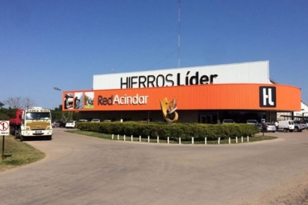 Tensión por despidos de empleados en la distribuidora de Acindar, en Chaco