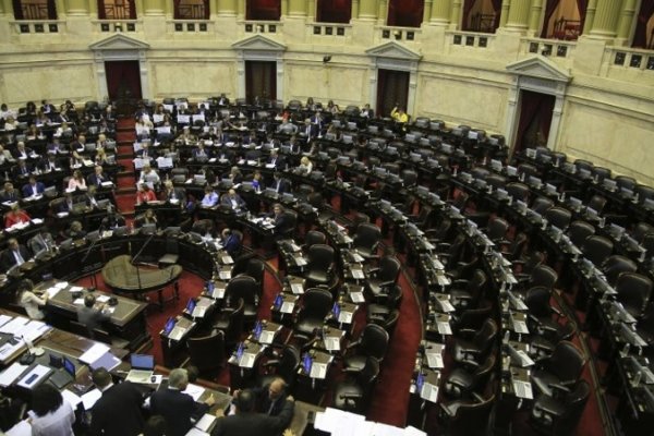 La oposición logró el quórum y se inicia la sesión contra el tarifazo