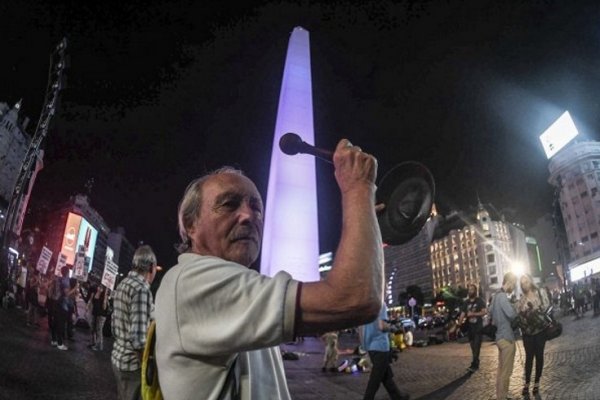 Macri vetaría la ley que intente controlar el tarifazo en los servicios públicos