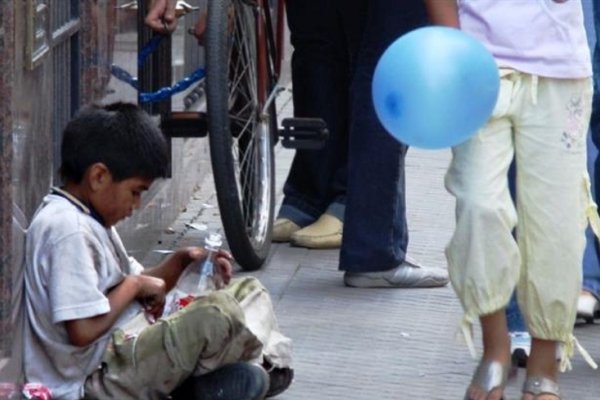 Casi ocho millones de niños, niñas y adolescentes son pobres en Argentina