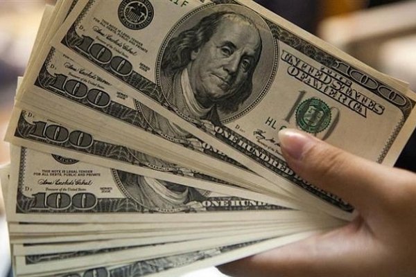 El dólar voló 62 centavos al récord de $ 21,52