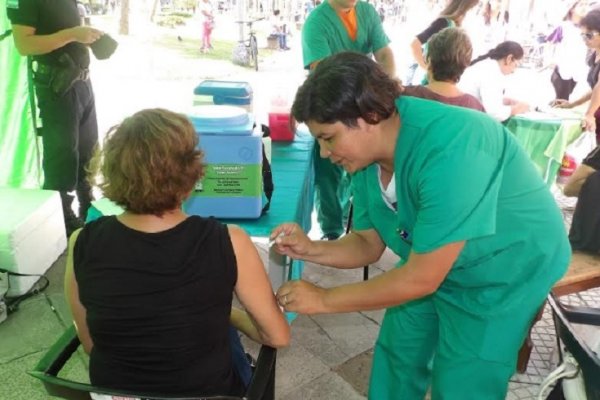 Continúan con la campaña de vacunación antigripal en Corrientes