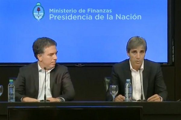 Dujovne: Nuestra política fiscal va en camino correcto, empezamos a torcer el déficit