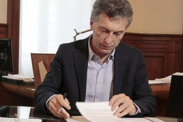 Para sostener los tarifazos Macri paga el alto costo político de un nuevo veto antipopular