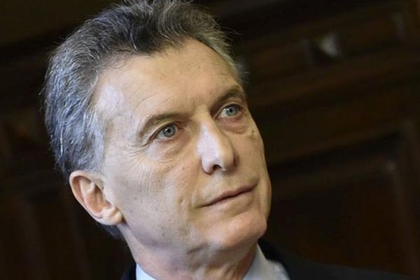 Macri resaltó el profesionalismo de los rescatistas y de los pilotos del helicóptero