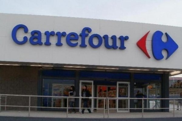 Carrefour: denuncian empleados no declarados para evadir impuestos