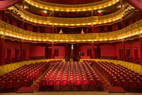 Teatro Vera: visitas guiadas y gratuitas en vacaciones