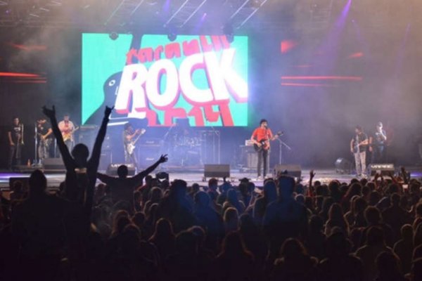 Comienza el Pre Taragüí Rock en la Feria del Libro