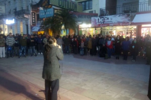 Corrientes: manifestación contra el decreto que permite a las FF.AA. intervenir en seguridad interior