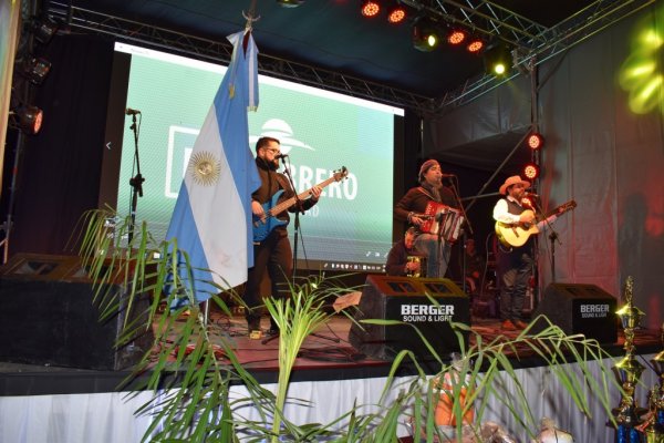 Una multitud acompañó a la 4ª edición  de la Fiesta del Mbaipy en El Sombrero