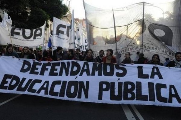 Docentes universitarios correntinos no iniciaran actividades de segundo semestre