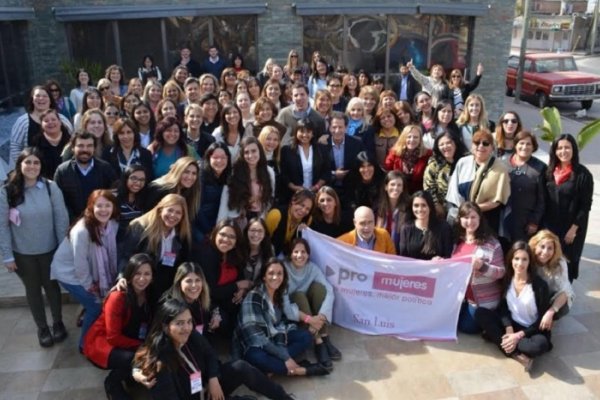 Brambilla presente en el Encuentro de Mujeres Pro