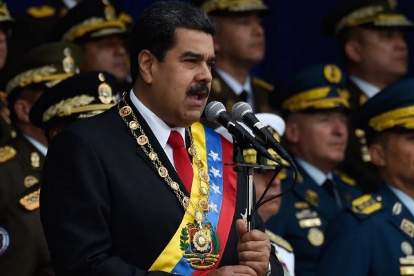 Maduro: Esta detrás Juan Manuel Santos