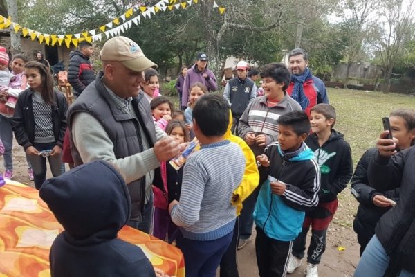 Compromiso Federal festejó el día del niño en el barrio Río Paraná