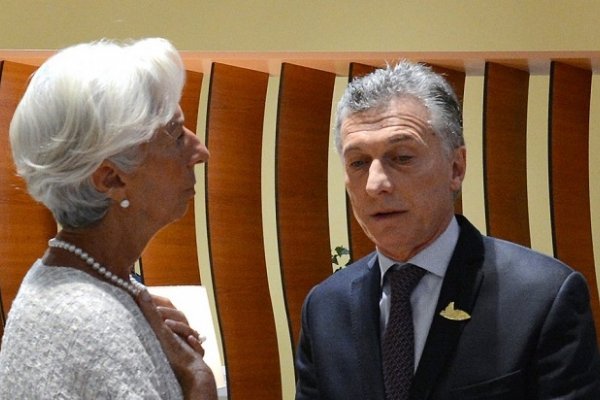 Denunciaron penalmente a Macri por el acuerdo firmado con el FMI