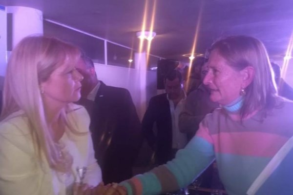 La Intendente de Mercedes y el Vice participaron de la reunión de la FAM