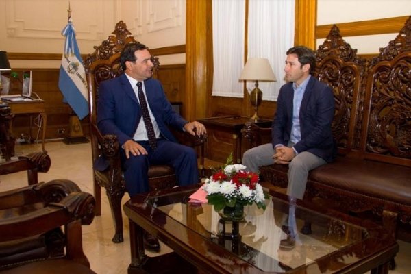 Valdés se interiorizó sobre las inversiones que se están concretando en Yacyretá